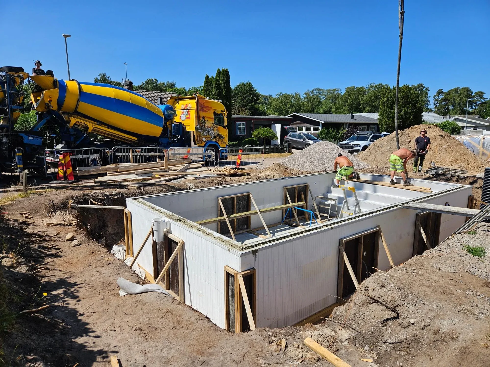 Pool med pooltak – MiB Fastighetsteknik